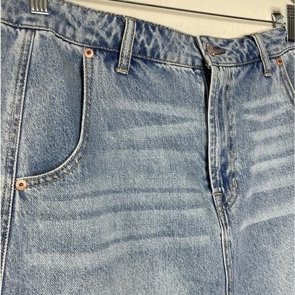 FRYE Front-Slit Seamed Denim Midi Skirt Size 30/10 NWT - Picture 5 of 9